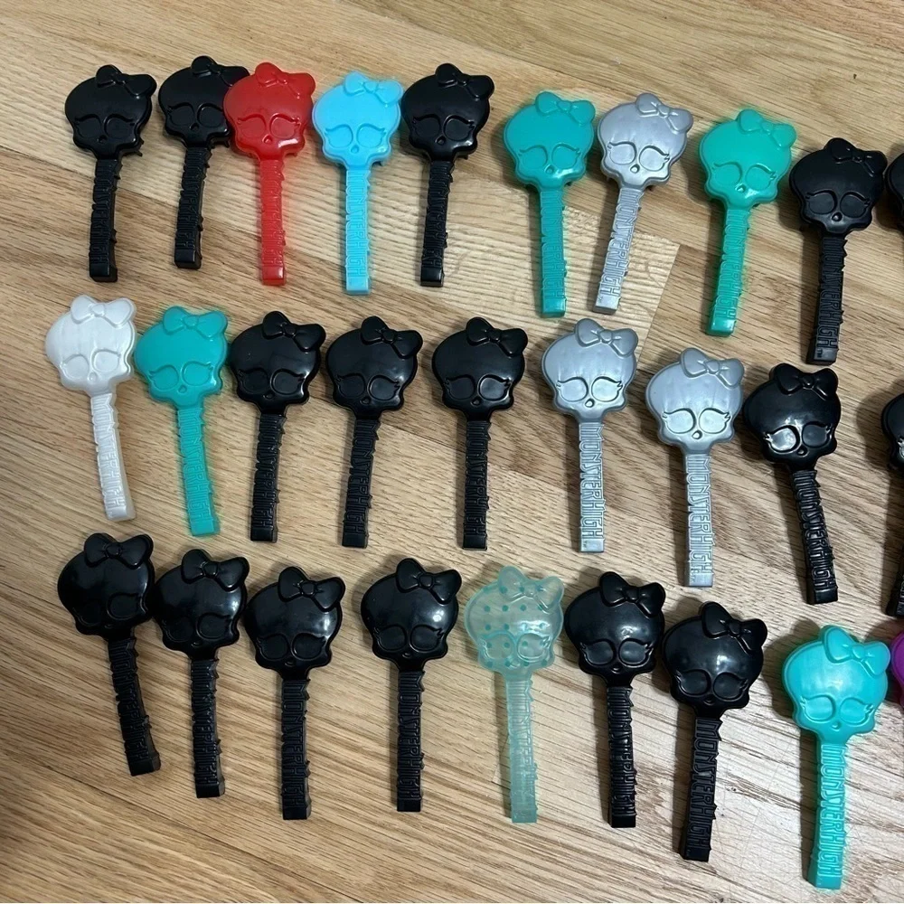 Monster High Hair Brush Lot Bundle Black Blue Purple Kids Doll Accessories